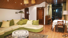 Villa Green Step, Apartment with Balcony